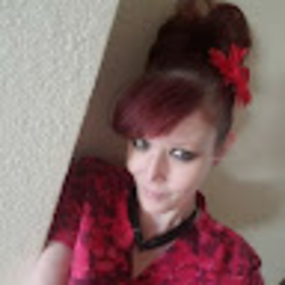 Meet your Posher, Becky